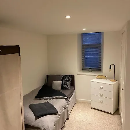 St Pauls Rd - Townhouse Bradford (West Yorkshire)