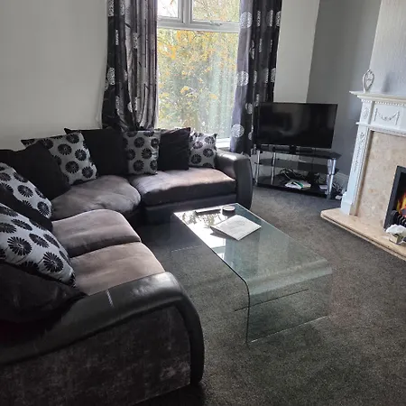 St Pauls Rd - Townhouse *